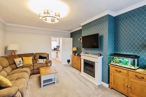 3 bedroom terraced house for sale, Curzon Road, Lytham St. Annes, FY8