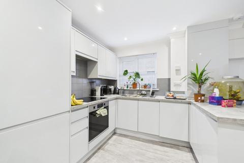 undefined, Datchet, Slough, Berkshire, SL3