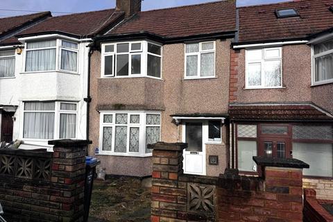 3 bedroom house to rent, Ridge Close, Colindale, NW9