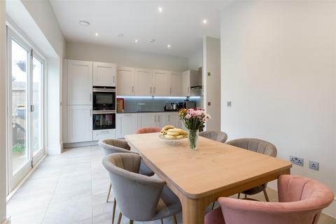 undefined, Cloister Way, Leamington Spa