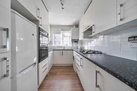 2 bedroom flat to rent, Bispham Road, London, NW10