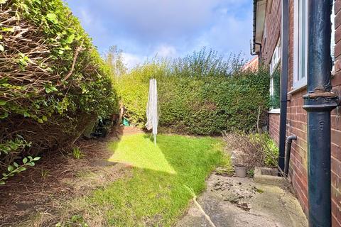 2 bedroom semi-detached house to rent, Latchmere Gardens, West Park, Leeds, LS16