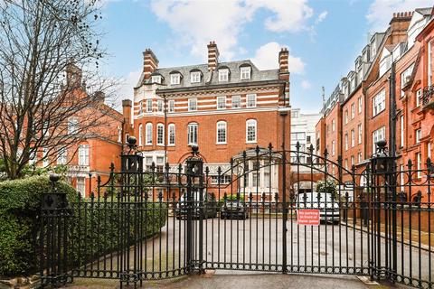 2 bedroom apartment for sale, Palace Court, Notting Hill, W2