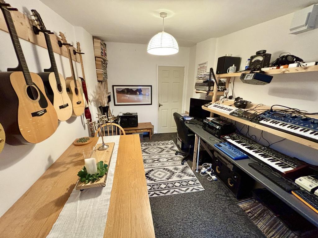 Office/Storage