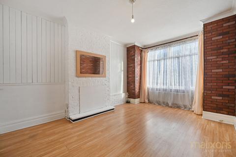 3 bedroom terraced house for sale, Whitford Gardens, Mitcham CR4
