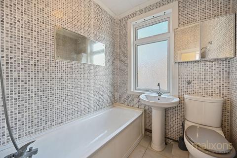 3 bedroom terraced house for sale, Whitford Gardens, Mitcham CR4