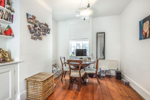 undefined, Walnut Tree Road London SE10
