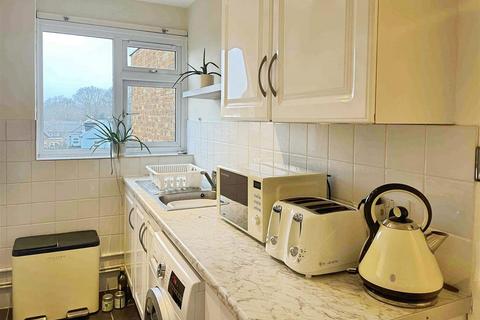 undefined, Queens Road, Buckhurst Hill IG9