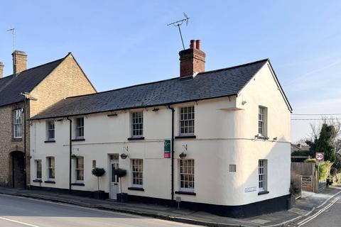 undefined, High Street, Shrivenham, SN6