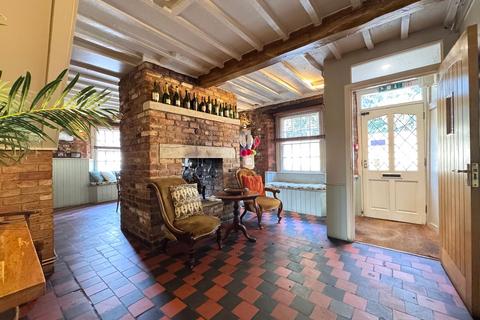 undefined, High Street, Shrivenham, SN6