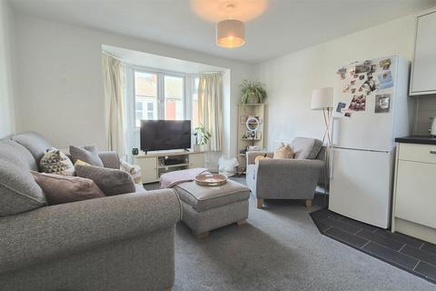 1 bedroom apartment to rent, Canterbury Court, Canterbury Road, Southsea