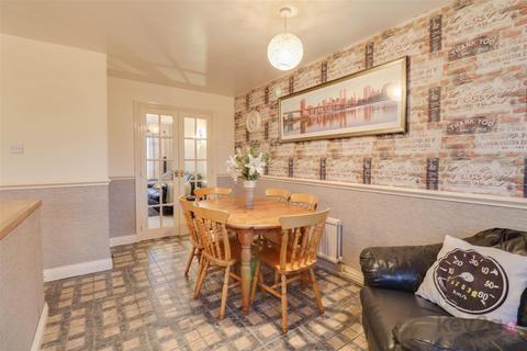 undefined, May Tree Lane, Waterthorpe, Sheffield, S20