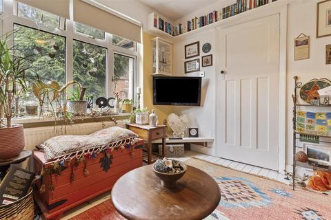 undefined, Morland Avenue, Worthing
