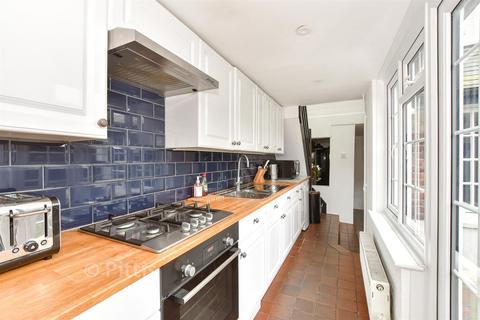 3 bedroom semi-detached house for sale, Pyle Street, Newport, Isle of Wight
