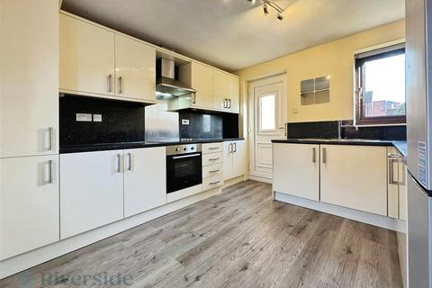 2 bedroom terraced house for sale, Dagger Lane, Hull HU1