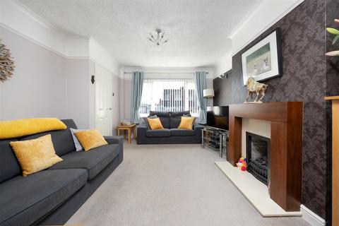 3 bedroom semi-detached house for sale, Southview Road, Trowbridge