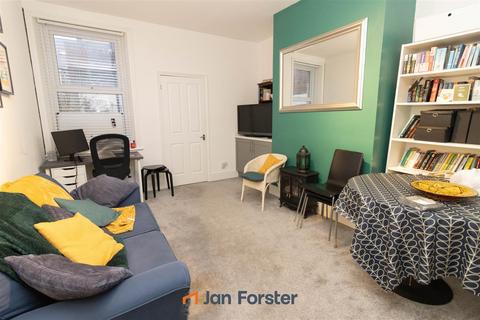 2 bedroom ground floor flat for sale, Meldon Terrace, Newcastle Upon Tyne