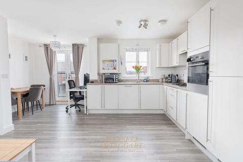 undefined, Daffodil Crescent, Crawley RH10