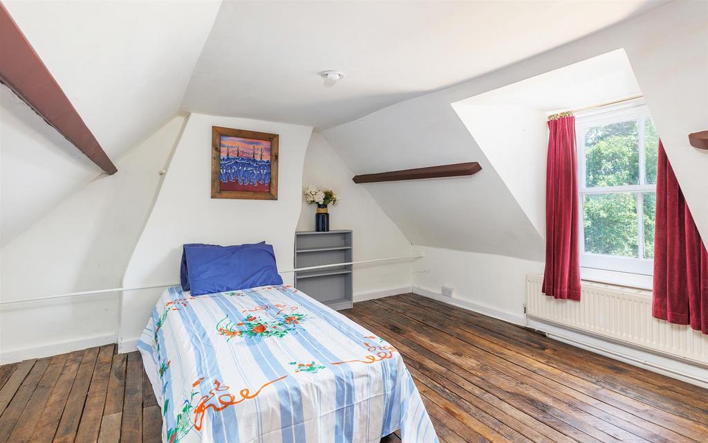Bedroom 5