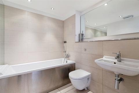 2 bedroom flat to rent, Prestons Road, London, E14
