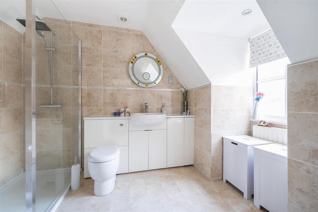 En Suite Shower Room