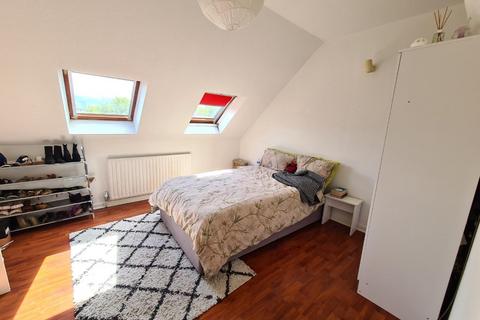 undefined, 15 Burnell Road, Sutton, SM1 4EE
