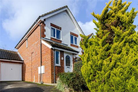 3 bedroom end of terrace house for sale, Childs Avenue, Uxbridge UB9