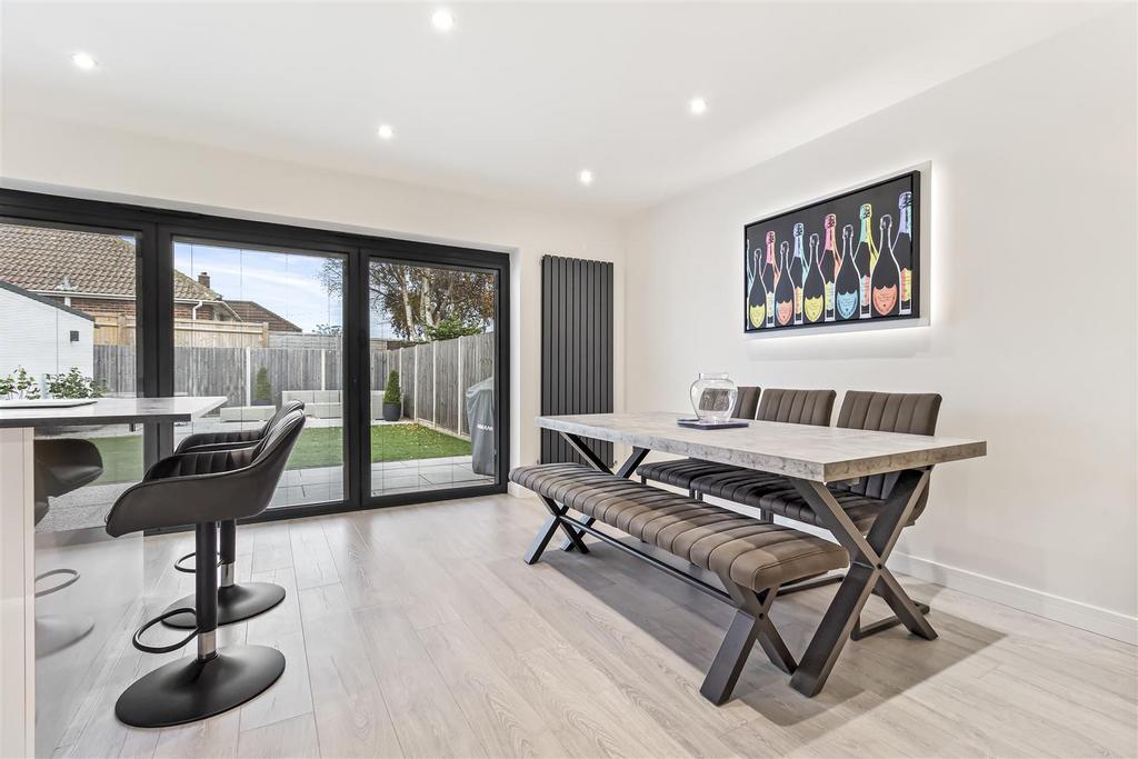 42 Terringes Avenue-014.JPG