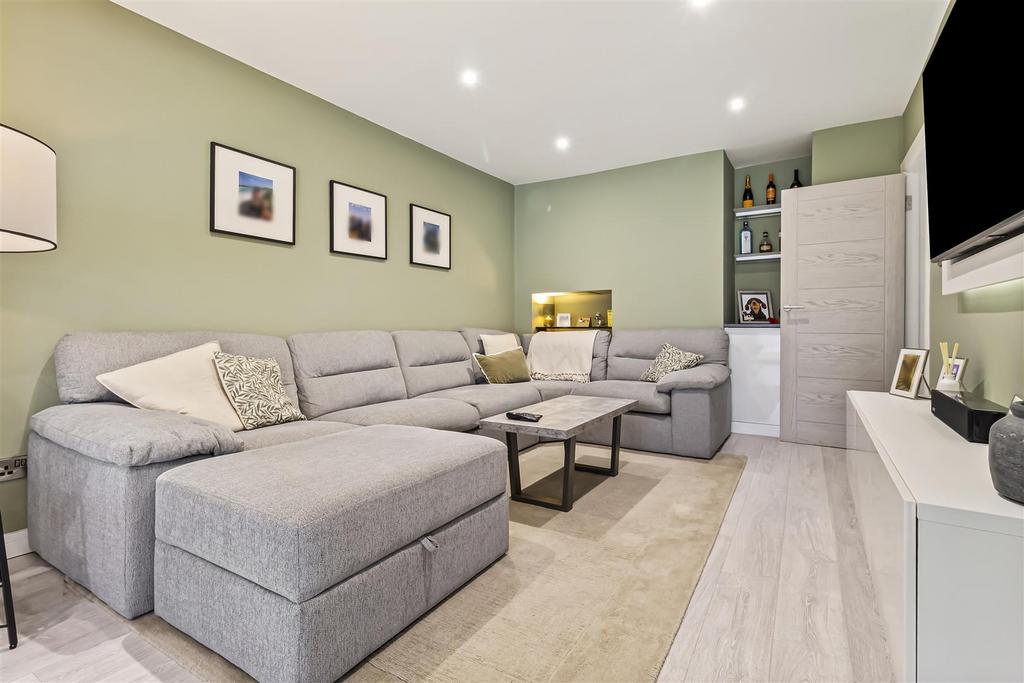 42 Terringes Avenue-012.JPG