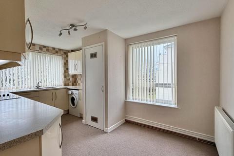 2 bedroom ground floor flat for sale, Baythorpe Lodge, Livermead Hill, Torquay