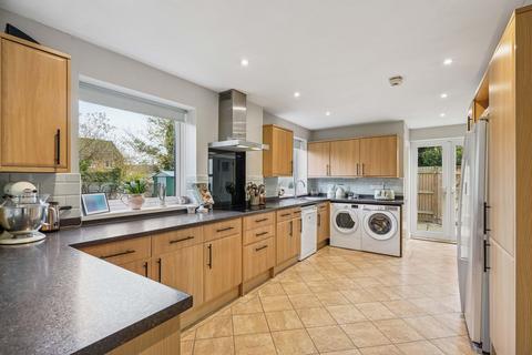 undefined, Foliat Close, Wantage OX12
