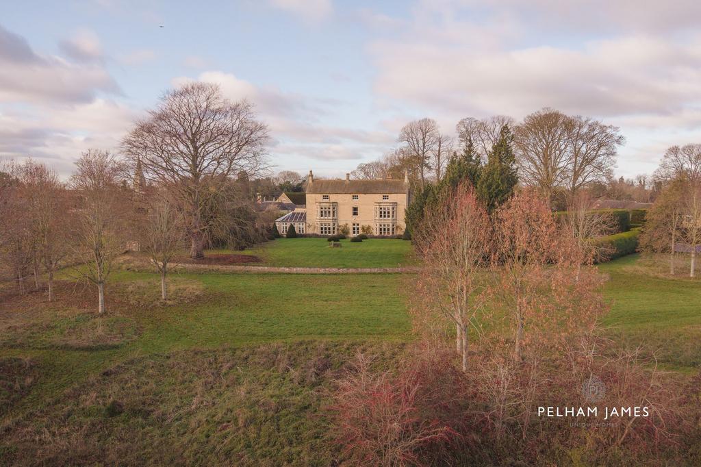 Cottesmore Grange, Cottesmore