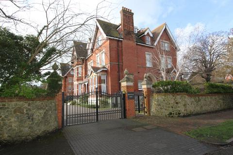 3 bedroom apartment for sale, Bolsover Road, Eastbourne BN20