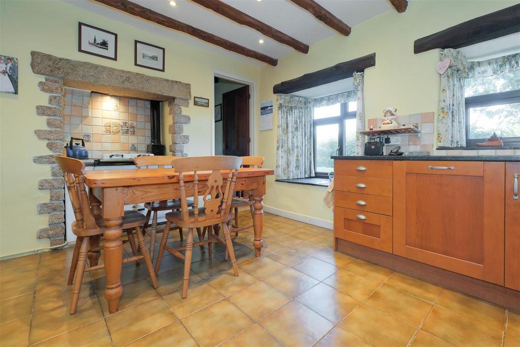 Parry Trehane Cottage-35.jpg