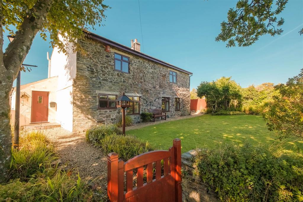 Parry Trehane Cottage-5.jpg
