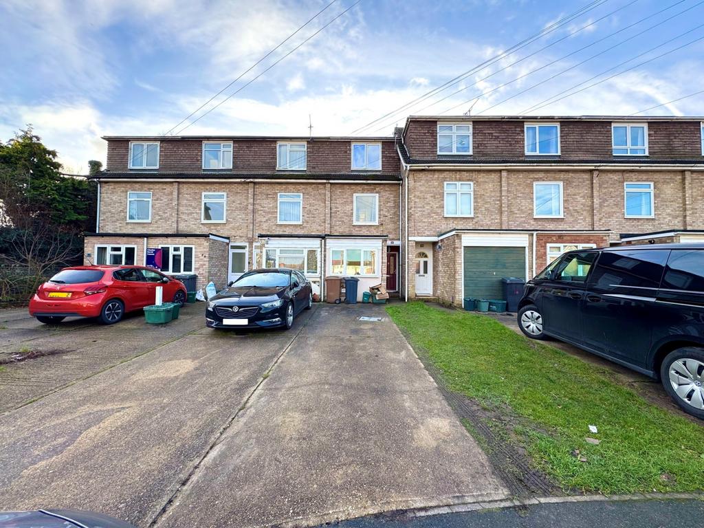 St Johns Road, Chelmsford, Essex, CM2 9 PE
