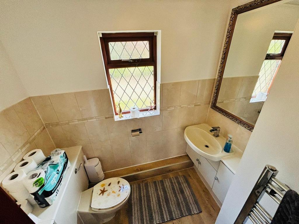 Downstairs cloakroom