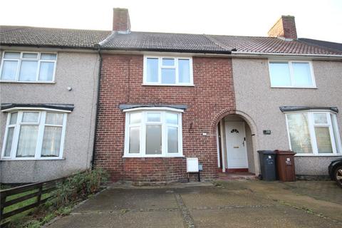 3 bedroom terraced house to rent, Ivyhouse Road, Dagenham, Romford, RM9