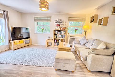 2 bedroom apartment for sale, Marconi Court, Plaxton Way, Ware SG12