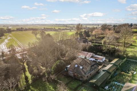 6 bedroom detached house for sale, Bilsington Road, Ruckinge, Ashford, Kent, TN26