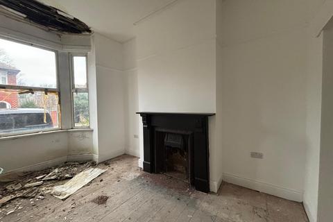 3 bedroom terraced house for sale, Henderson Street, Manchester