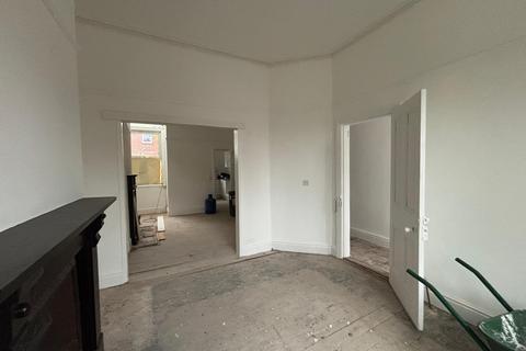 3 bedroom terraced house for sale, Henderson Street, Manchester