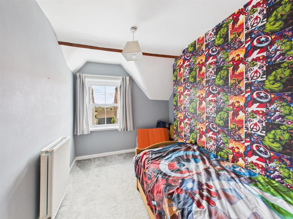 Bedroom: