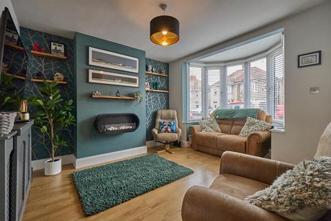 3 bedroom semi-detached house for sale, Thirlmere Road, Hinckley