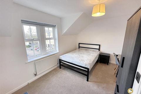 undefined, 14 Ashworth Square, Wakefield WF1