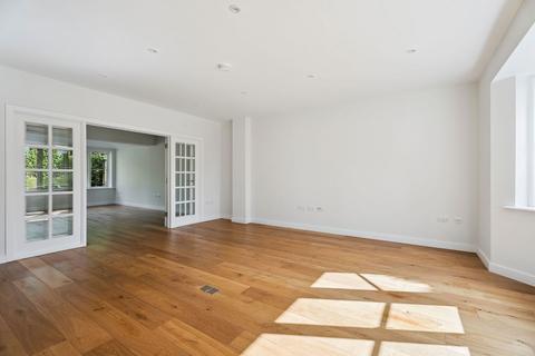 undefined, Green End Road, Boxmoor HP1