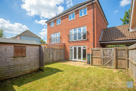 undefined, Almond Drive, Cringleford