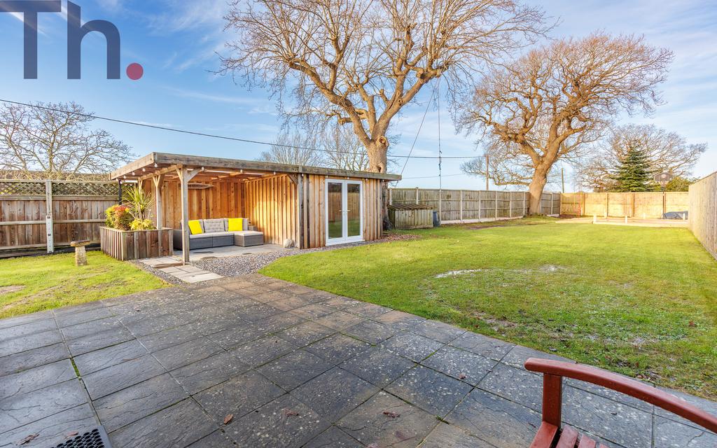 Rear Garden with Summer House &amp; Pergola