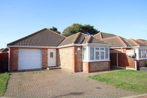 2 bedroom bungalow for sale, Abbigail Gardens, Clacton on Sea, CO15