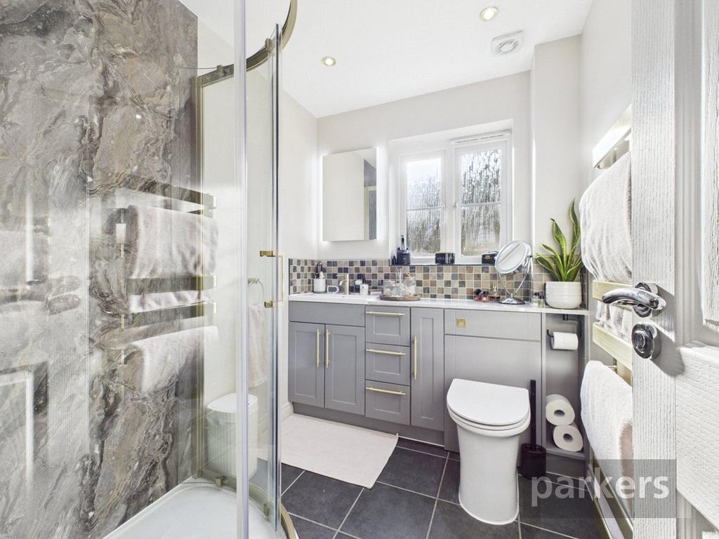 Ensuite
